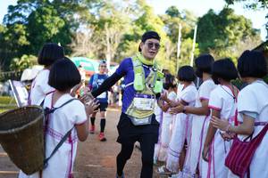 BIB: 2169
                            <button type="button" onclick="openModal(18991007)" class="btn btn-primary btn-sm float-right btn-popup" data-toggle="modal" data-target=".modal-high-quality">
                        <i class="fas fa-shopping-cart"></i> Add to Cart
                    </button>
                                            <button type="button" onclick="isThisMe(18991007, true)" class="btn btn-success btn-sm float-right btn-popup btn-isme hidden" data-toggle="tooltip" data-placement="bottom" title="นี่คือรูปของคุณใช่ไหม คลิกที่นี่เพื่อเอาเข้าอัลบั้ม">
                        <i class="fas fa-plus"></i> Add to album
                    </button>
                    <button type="button" onclick="isThisMe(18991007, false)" class="btn btn-warning btn-sm float-right btn-popup btn-isnotme hidden">
                        <i class="fas fa-ban"></i> Remove from album
                    </button>